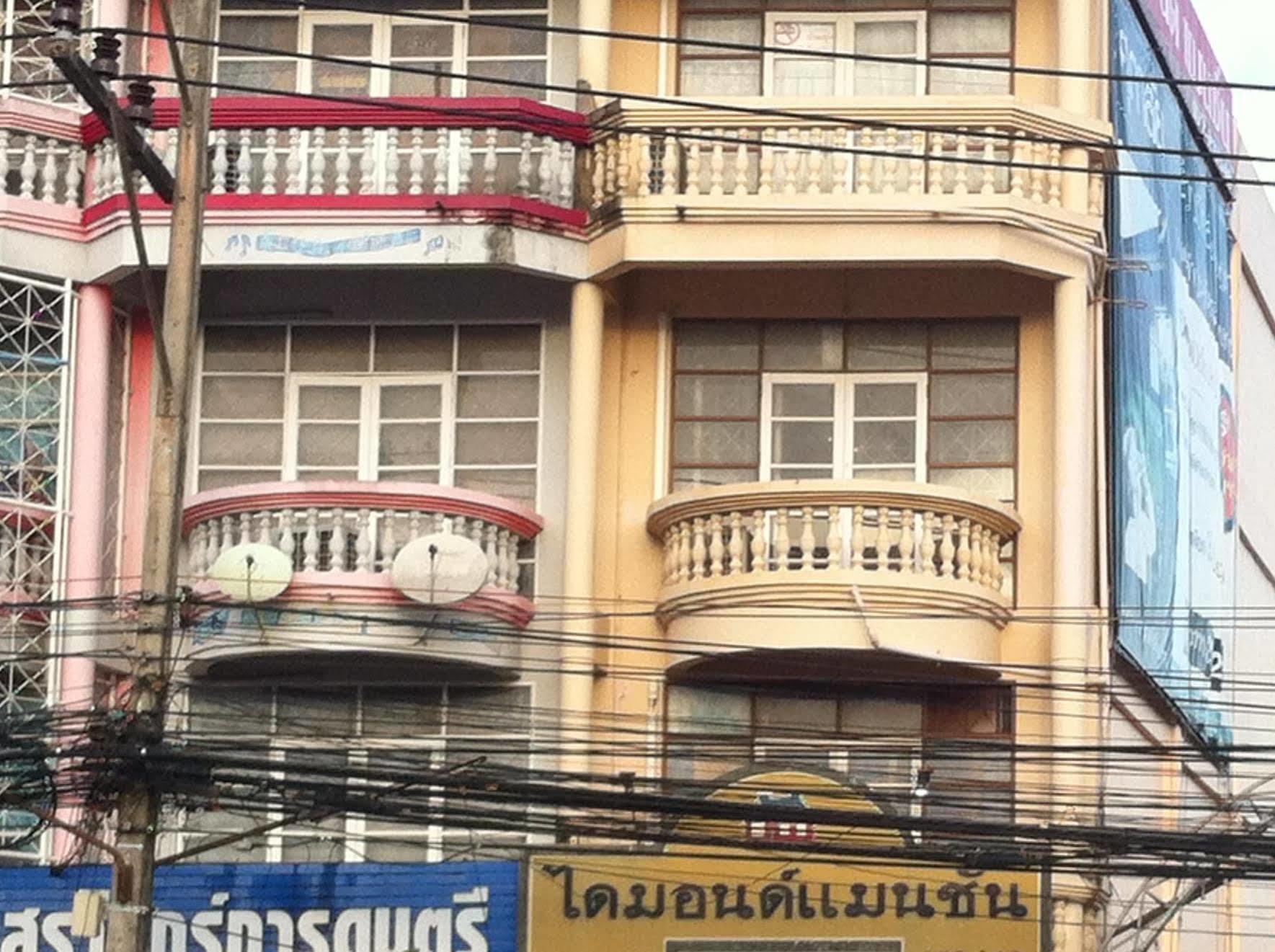 Diamond Mansion & Guesthouse Surat Thani Exteriör bild